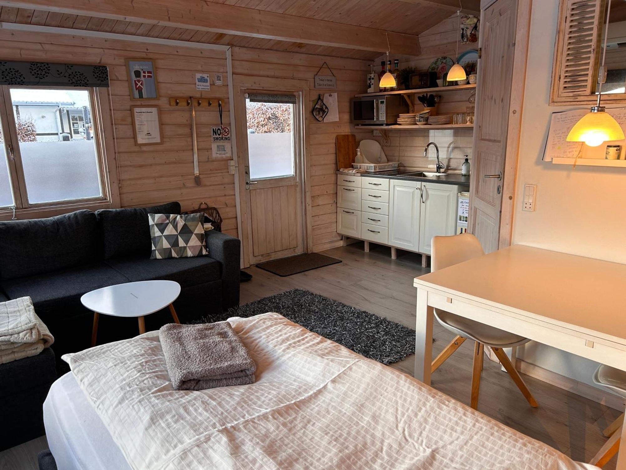 Piccobello Bed & Breakfast Valloby Koge Exterior foto