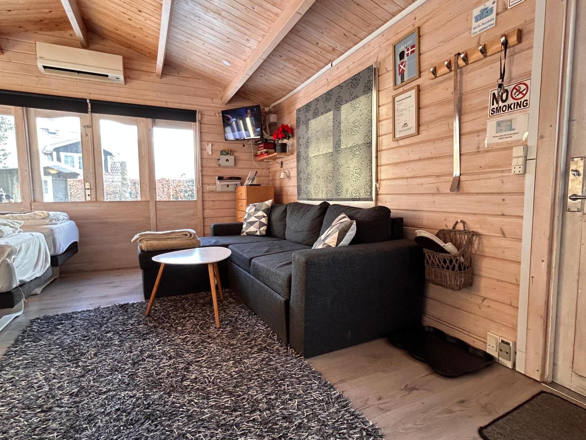 Piccobello Bed & Breakfast Valloby Koge Exterior foto